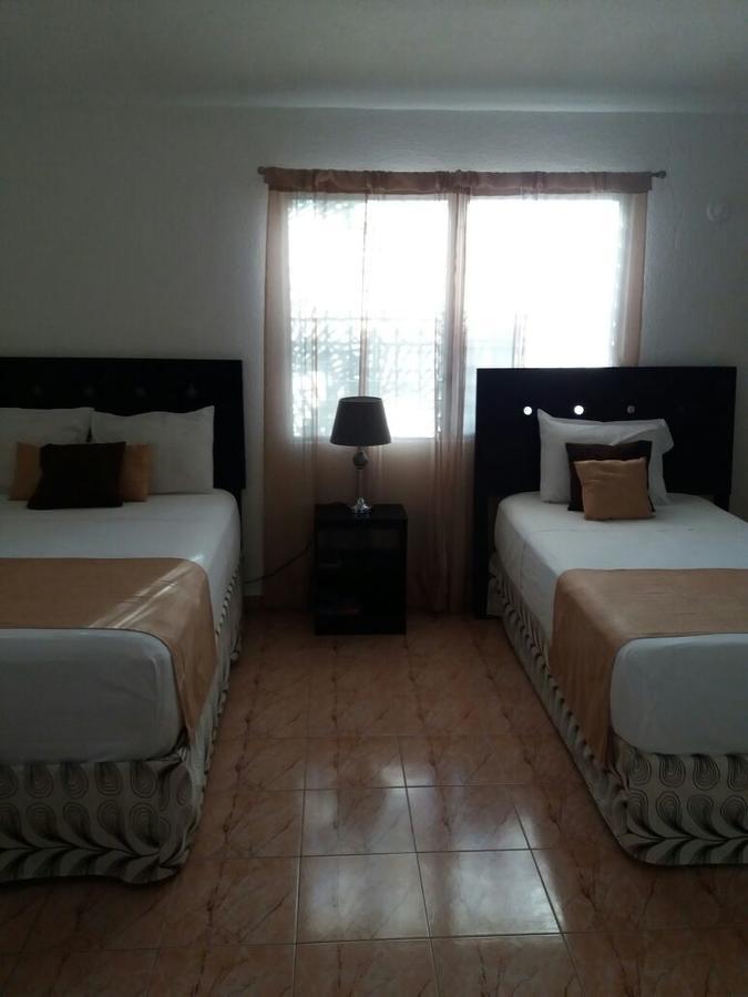Room in Cancun Deluxe Buitenkant foto